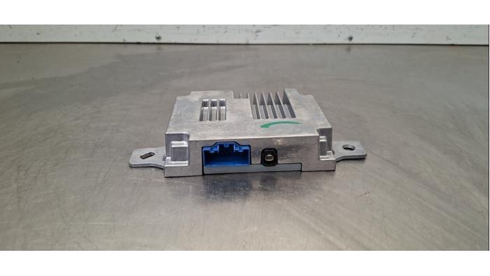 Amplificateur radio Opel Astra
