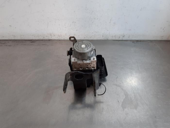 Pompe ABS Peugeot 208