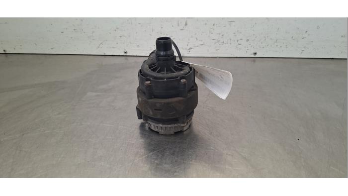 Pompe à eau supplémentaire Opel Astra