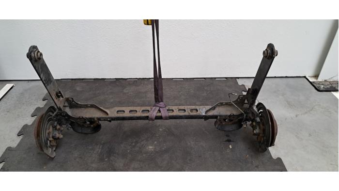 Arbre entraînement roue avant Opel Vivaro