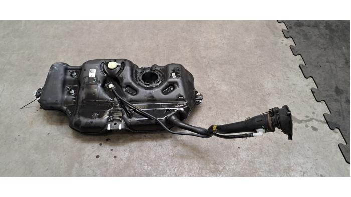 Réservoir de carburant Dacia Sandero