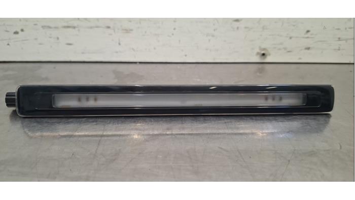 Phare LED Audi E-Tron