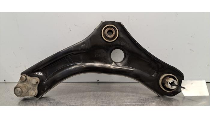 Bras de suspension avant droit Renault Megane