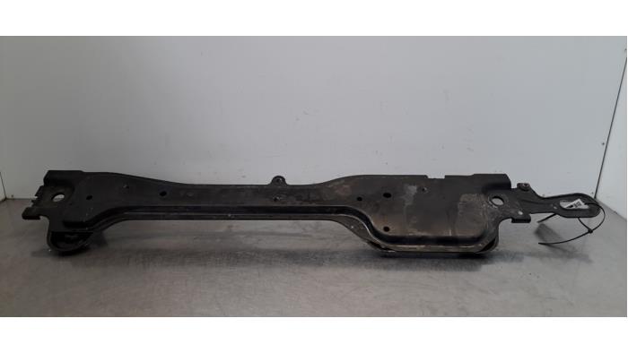 Barre radiateur Renault Megane