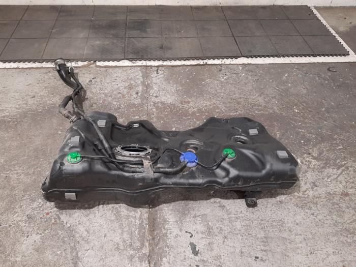 Réservoir de carburant BMW 1-Série