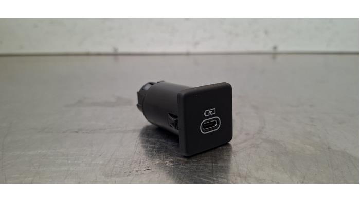 Connexion USB Landrover Defender