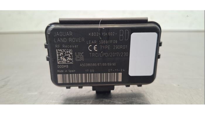 Antenne amplificateur Landrover Defender