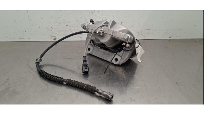 Etrier de frein (pince) avant droit Audi Q4