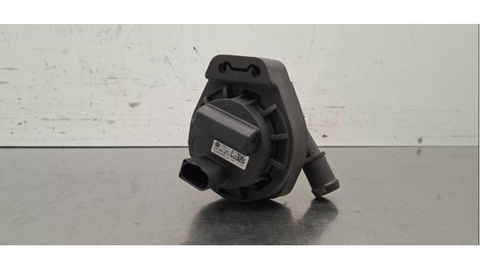 Pompe à eau supplémentaire Audi Q4
