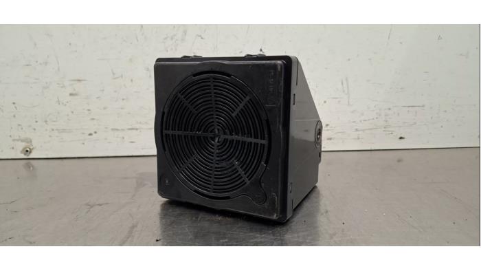 Haut-parleur VESS Audi Q4