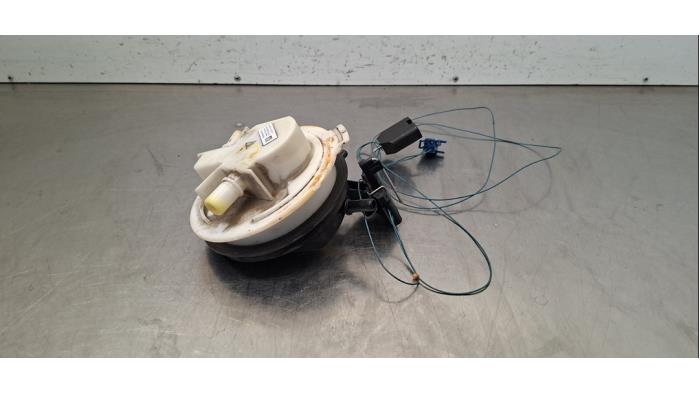 Pompe carburant électrique Porsche Panamera