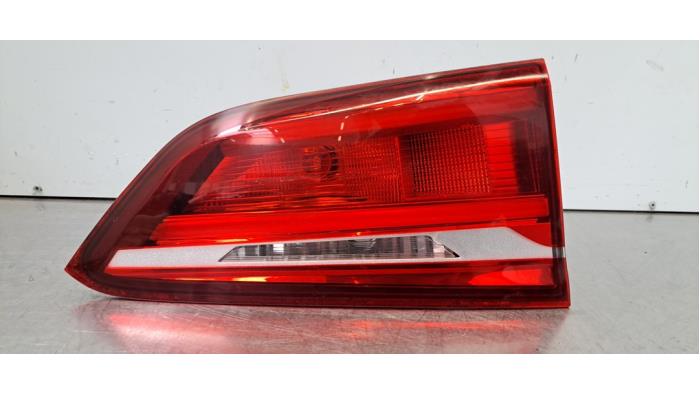 Feu arrière gauche BMW X1