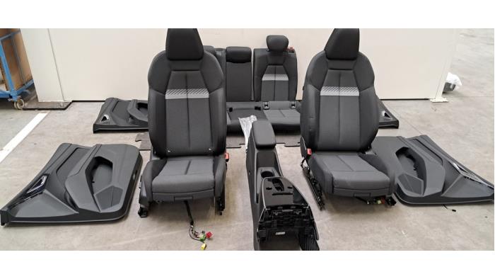 Kit revêtement (complet) Audi Q4
