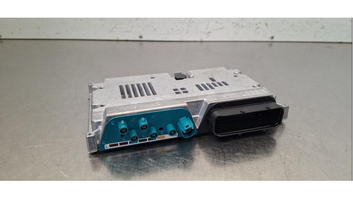 Ordinateur aide au stationnement Audi E-Tron