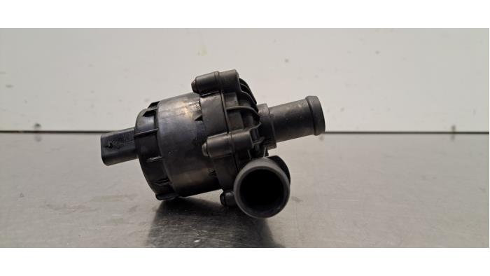 Pompe à eau supplémentaire Audi E-Tron
