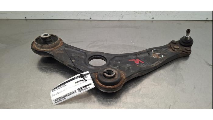 Bras de suspension avant gauche Renault Scenic