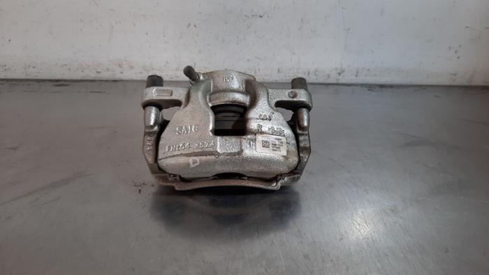 Etrier de frein (pince) avant droit MG MG3