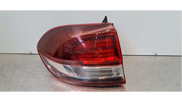 Feu arrière gauche Renault Scenic