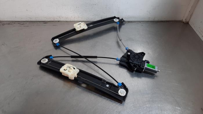 Moteur de vitre portière MG MG3