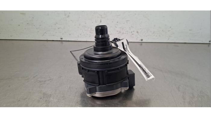 Pompe à eau supplémentaire Peugeot 408