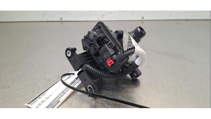 Robinet chauffage électrique Peugeot 408