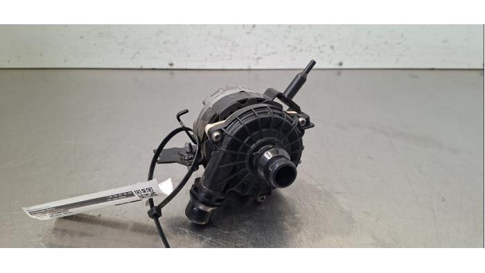 Pompe à eau supplémentaire BMW M3