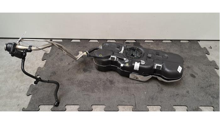 Réservoir de carburant Kia Niro