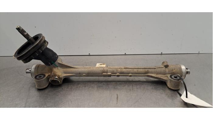 Crémaillère de direction Nissan Micra