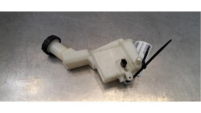 Réservoir de liquide de frein Nissan Micra