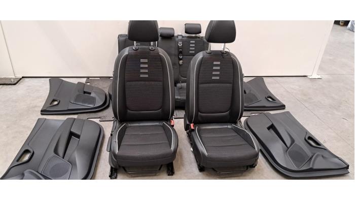 Kit revêtement (complet) Kia Stonic