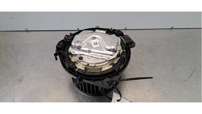 Moteur de ventilation chauffage Volkswagen ID.3