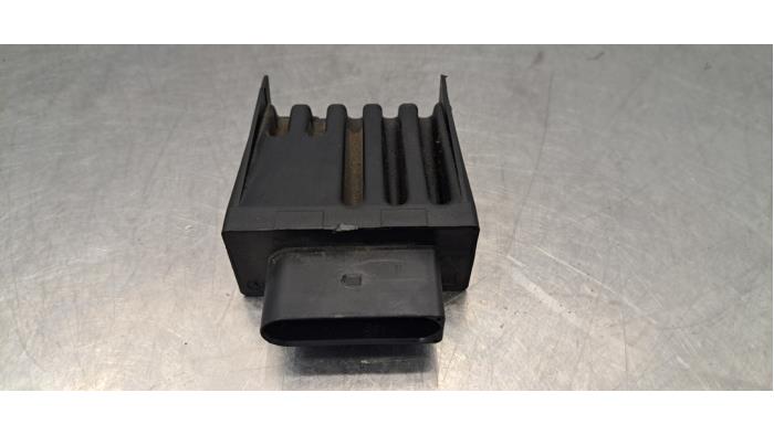 Module pompe carburant Volkswagen Passat