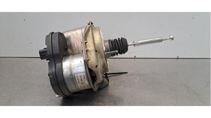 Assistant de freinage Volkswagen Passat