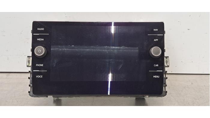 Navigation display Volkswagen Passat