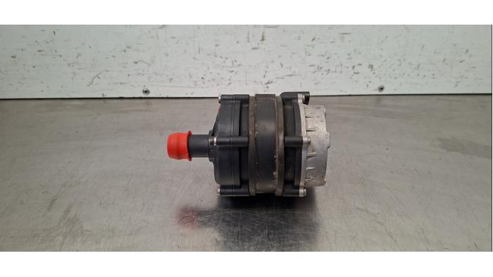 Pompe à eau supplémentaire Volvo XC40