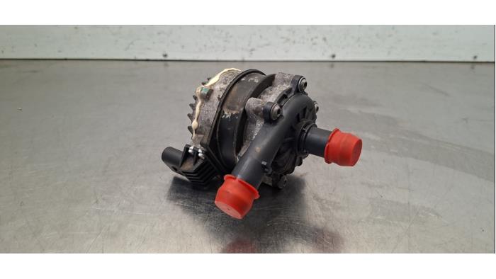 Pompe à eau supplémentaire Volvo XC40