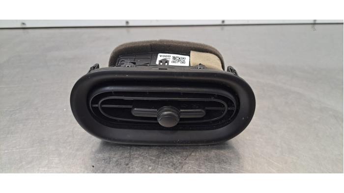 Grille aération tableau de bord Kia Picanto
