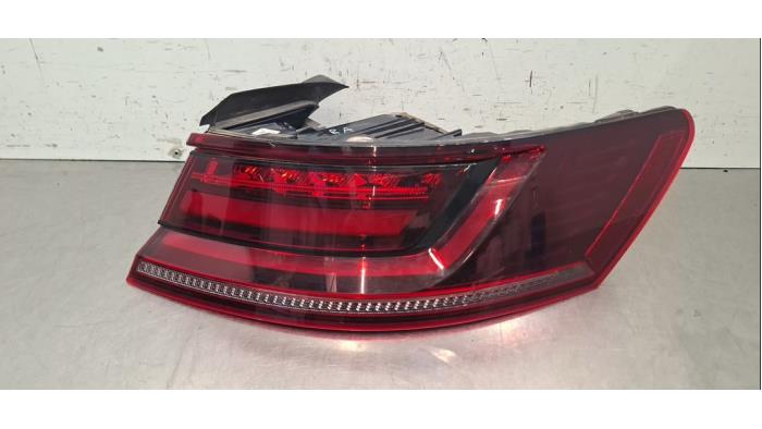 Feu arrière droit Volkswagen Arteon