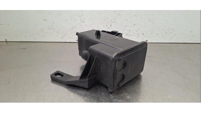 Filtre carbone Peugeot 5008