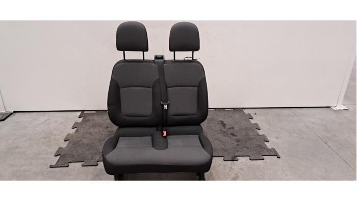 Banquette avant droit Renault Trafic