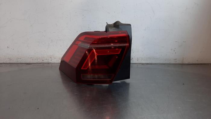 Bord feu arrière gauche Volkswagen Tiguan
