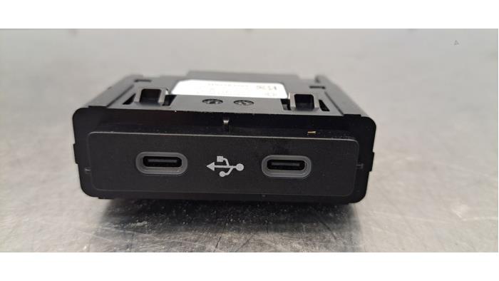 AUX/USB-aansluiting Dacia Bigster