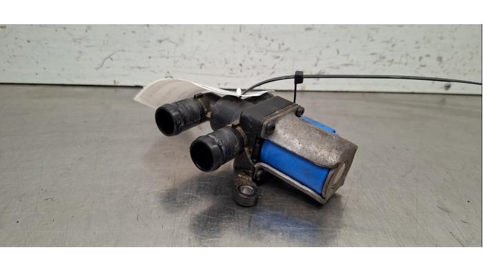 Robinet chauffage électrique Renault Megane