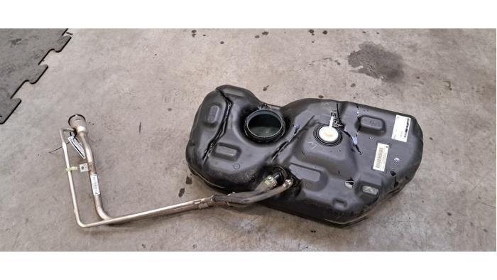 Réservoir de carburant Ford Fiesta