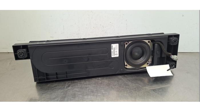 Subwoofer Renault Megane