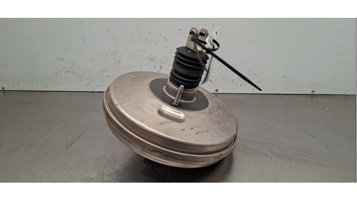 Assistant de freinage Mercedes CLA