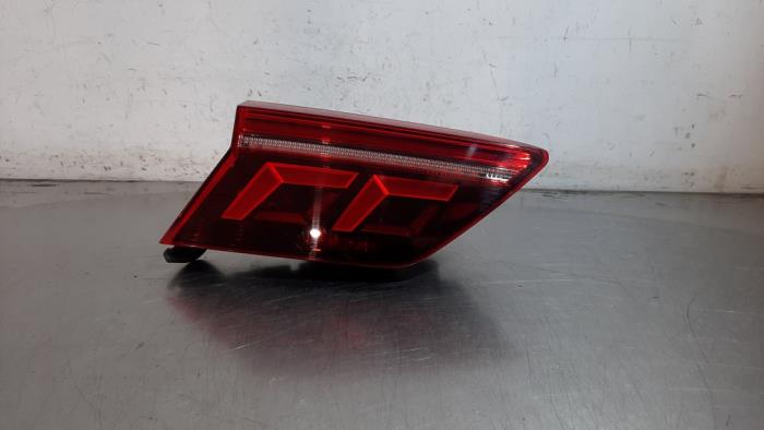 Bord feu arrière gauche Volkswagen Tiguan
