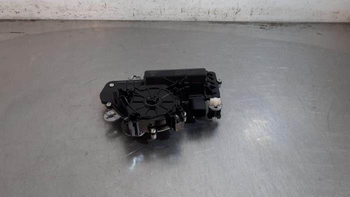 Moteur fermeture auxiliaire hayon Volkswagen Tiguan