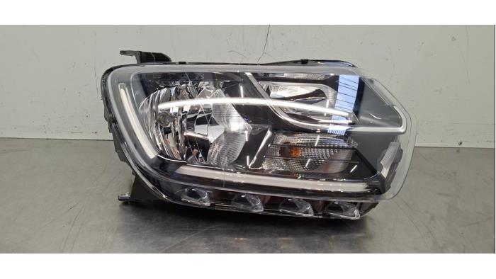 Phare droit Dacia Duster