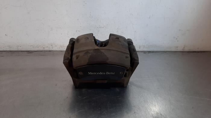 Etrier de frein (pince) avant droit Mercedes GLE